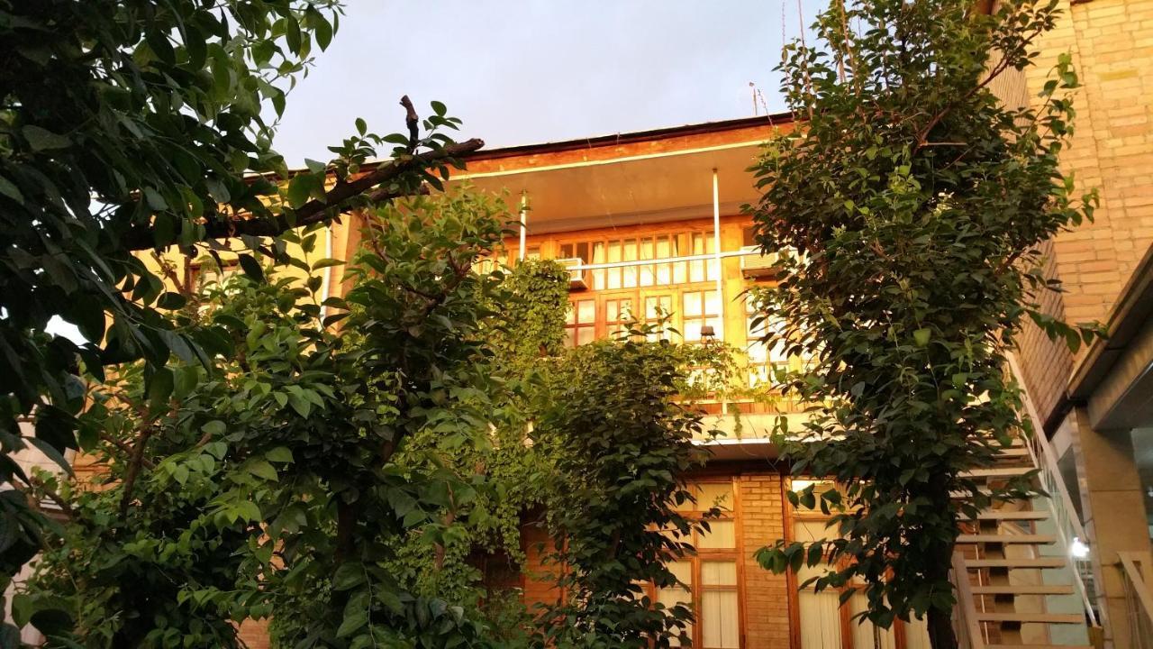 Gulnara Guesthouse Taşkent Dış mekan fotoğraf