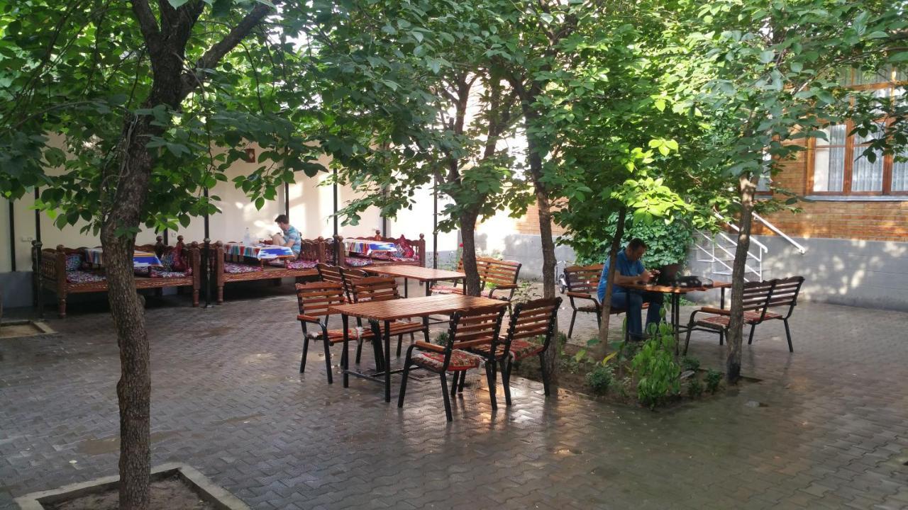 Gulnara Guesthouse Taşkent Dış mekan fotoğraf